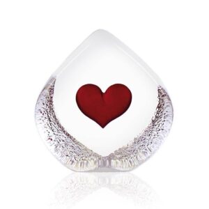 Maleras heart crystal object in red