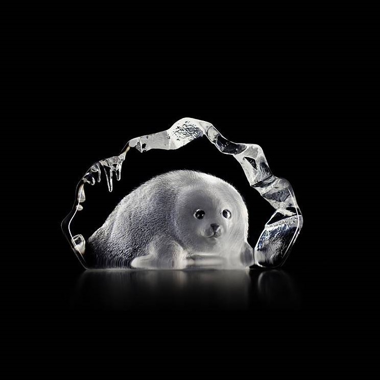 Maleras Baby Seal glass sculpture