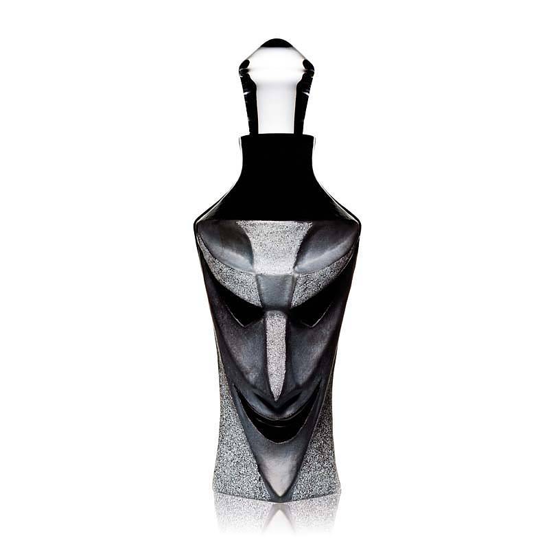 Maleras Masq Lucifer decanter black part of tableware collection from mats Jonasson.