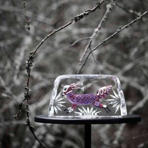 Fox crystal sculpture by maleras Sweden